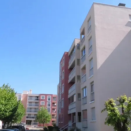 Avec Coin-nuit, Terrasse Et Parking, Centre Sainte-maxime, Proche Plages - 4 Pers. - Fr-1-780-61 * Sainte-Maxime